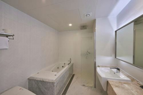 Others 3, Gwangju Aura Hotel, Gwangsan