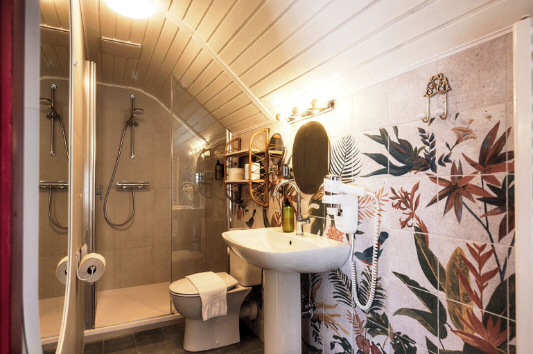 Bathroom 3, Wanderlust Boutique Rooms, Gmunden