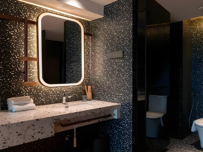 Bathroom 4, Break & Stay, Pulau Penang