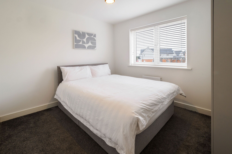 Room 4, Host Stay Flourishing Court, Kent