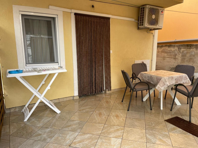 Interior entrance, Apartment Rita, Pašman