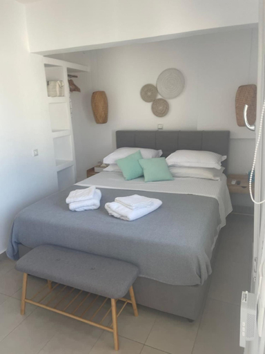 Room 4, Chora Nest Kythnos, South Aegean