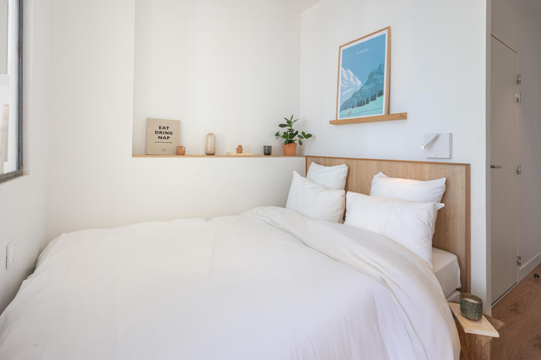 Bedroom 5, The Babel Community Hotel Grenoble, Isère