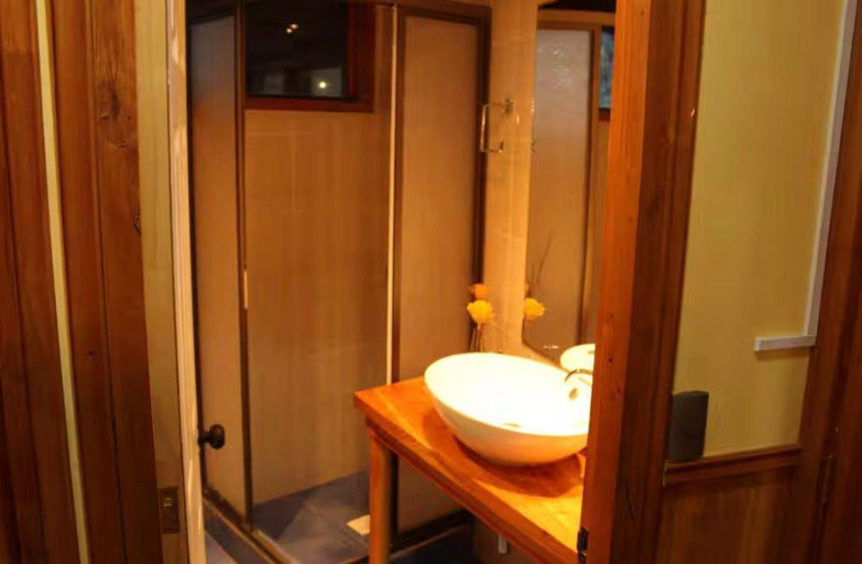 Bathroom 2, Estero El Claro Hotel y Cabanas, Cautín