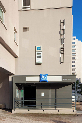 Exterior & Views 2, ibis budget Toulon Centre, Var