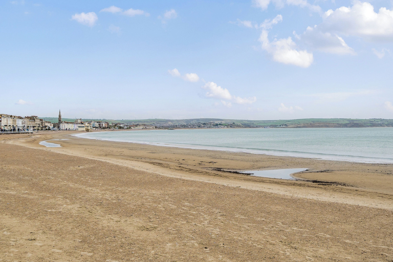 Beach 2, 2 Bed Flat - Sleeps 2 - Parking - Wifi, Dorset