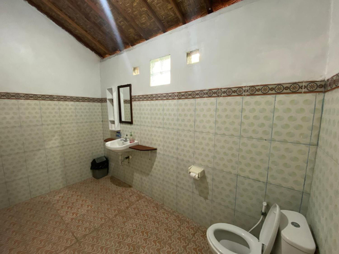 Bathroom 3, Perdana Homestay Lembongan, Klungkung