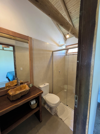 Bathroom 4, Tupinambá Hostel Caraíva, Porto Seguro