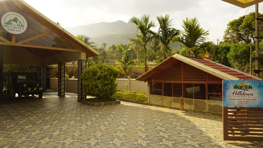 Property grounds, Hill Down Homestay, Chikmagalur