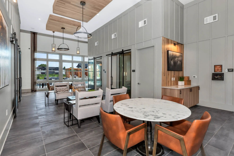 Food & Drinks, Landing Dry Creek Apartments, Madison