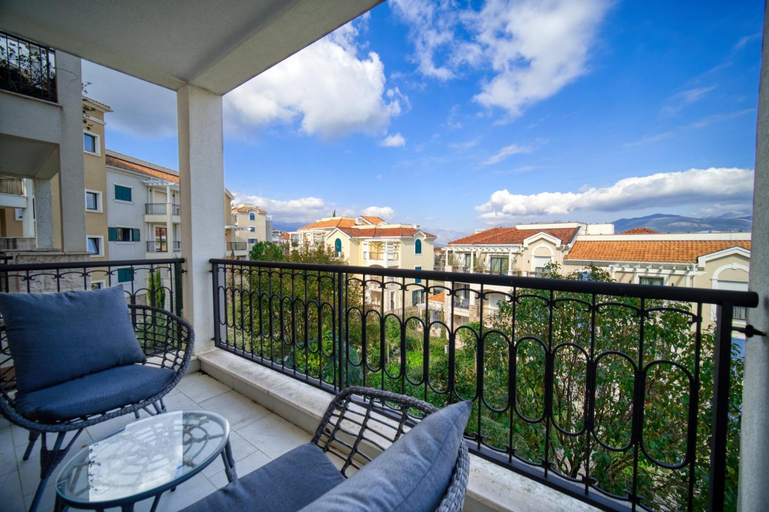 Others 5, Lustica Bay Centrale by 2BHome