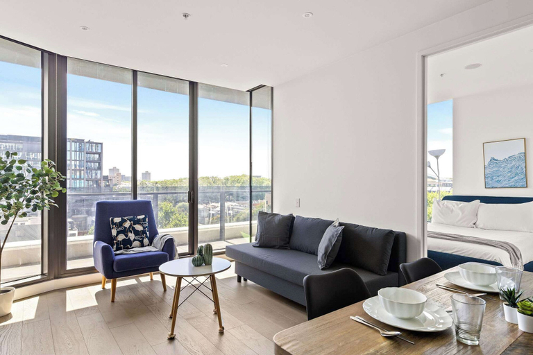 Interior 3, Modern 2BR Apt w Parking Near Melbourne Central, Melbourne