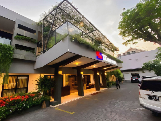 Exterior & Views 2, HOTEL GAJAH MADA LUMAJANG, Lumajang