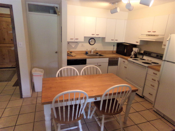 Others 5, Snowflake 1 Bed plus Den 2 Bath SFAF, Summit