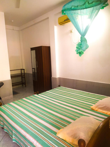 Bedroom 3, Travellers Home Polhena, Matara Four Gravets