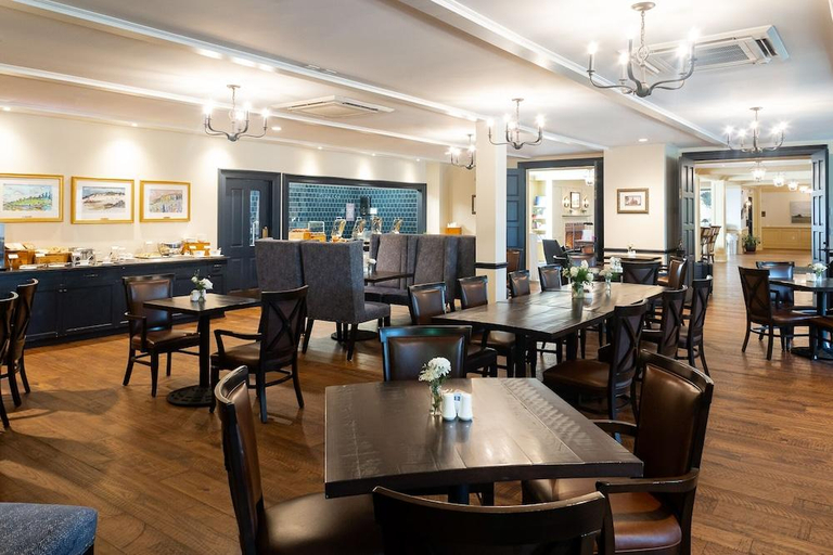 Food & Drinks 5, The Groton Inn, Middlesex