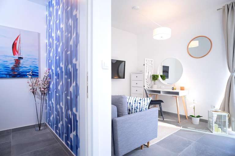 Others 5, NEW! ReLux - ZF Hvar, Hvar