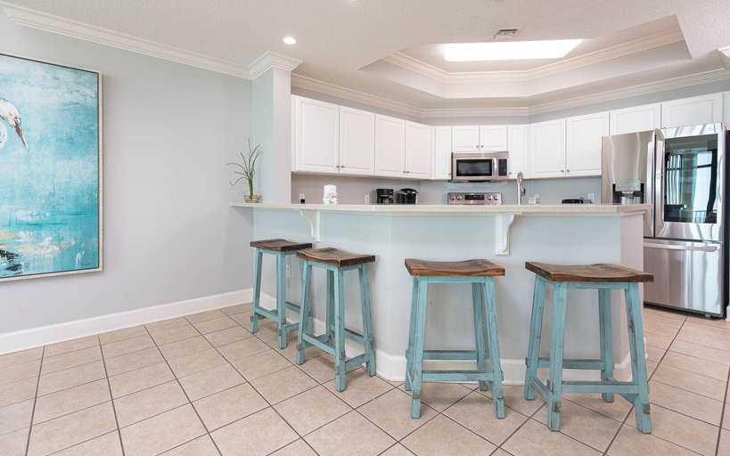 Private kitchen 4, Phoenix West 708 3 Bedroom Condo, Baldwin