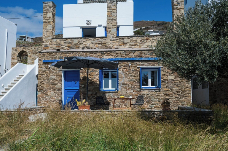 Exterior, Family House for 3 by Tinosstay, South Aegean
