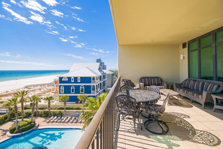 Outdoor dining 4, Phoenix West 402 3 Bedroom Condo, Baldwin