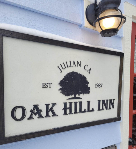Exterior & Views 1, Oak Hill Inn, San Diego