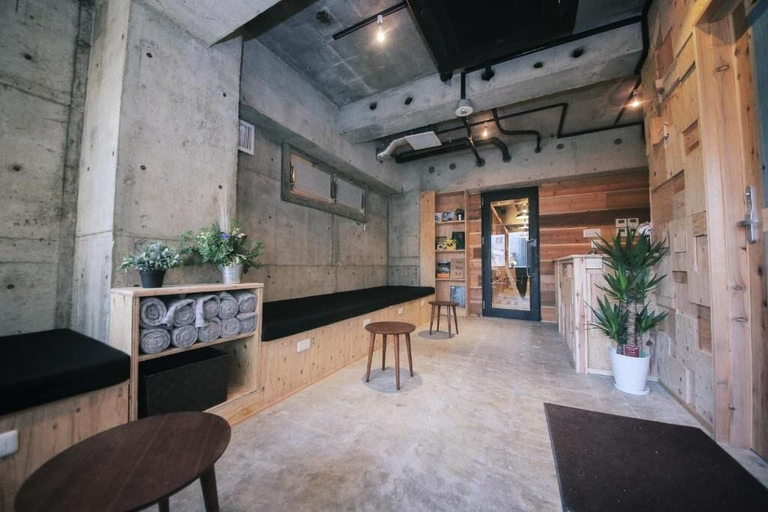Interior 3, bnbplus Niigata BOOK INN - Hostel, Niigata