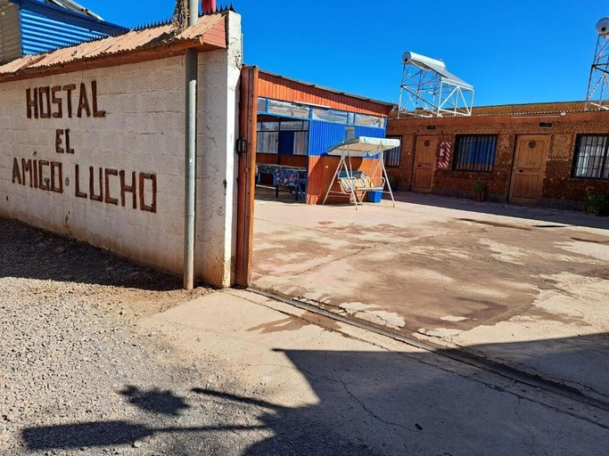 Exterior & Views 2, Hostal Amigo Lucho, El Loa