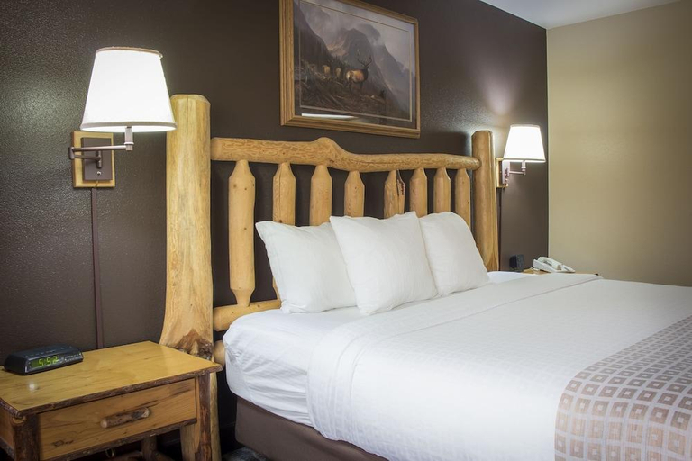 Bedroom 3, Bitterroot River Inn and Conference Center, Ravalli