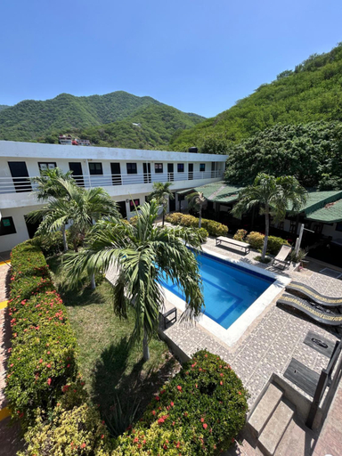 Sport & Beauty 3, La Masia Hostal, Santa Marta (Dist. Esp.)
