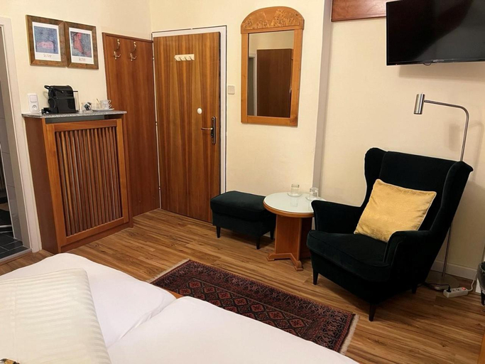Bedroom 2, Cityhotel Ratheiser, Klagenfurt