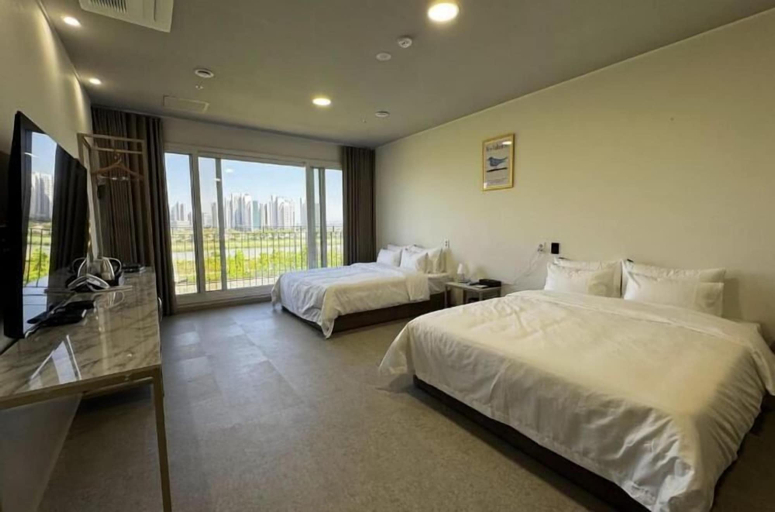 Room 5, Mokpo Centum Tourist Hotel Nam-ak Branch, Muan