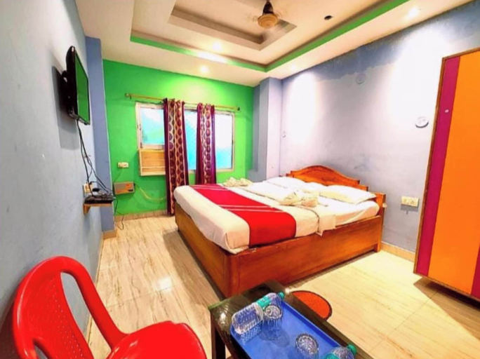 Bedroom 5, DhamStay Hotel Shree Bhumi Near SeaBeach, Puri
