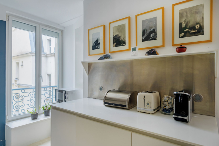 Others 5, Paris sacré coeur prestige residence, Paris