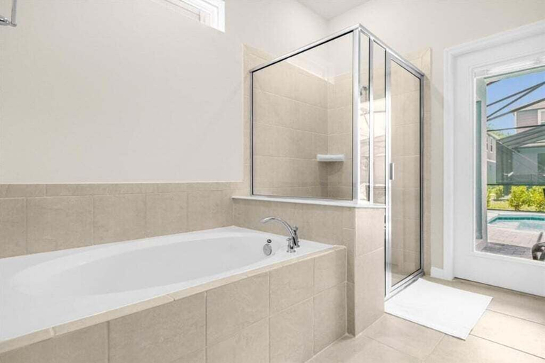 Bathroom 2, 10 Bedroomss/ Windsor Island Home, Polk