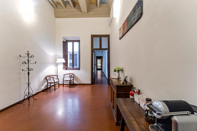 Others 4, UNYCA- Elegant En-suite "Santa Croce", Florence