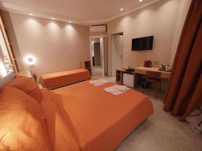 Room 5, L' Angolo sul Mare, Napoli