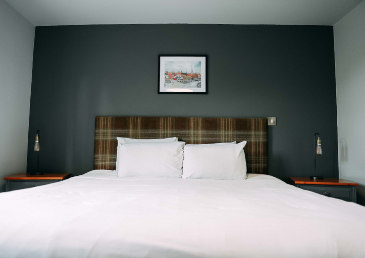 Bedroom 2, The Staunton Arms, Nottinghamshire