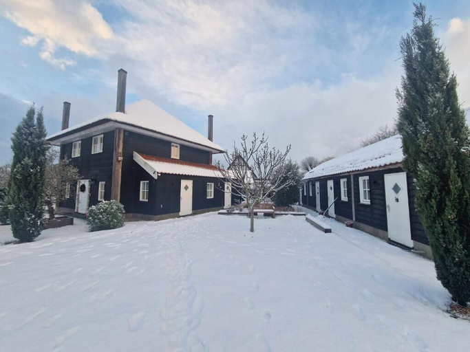 Exterior & Views 2, Bed & Breakfast Donna, Pijnacker-Nootdorp