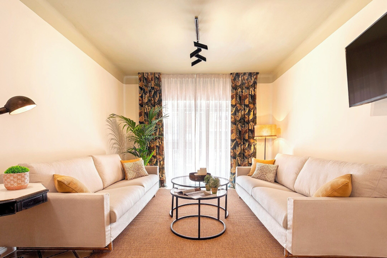 Living room 2, Wonderful 5-bedroom Apart in Granada. Recogidas II, Granada