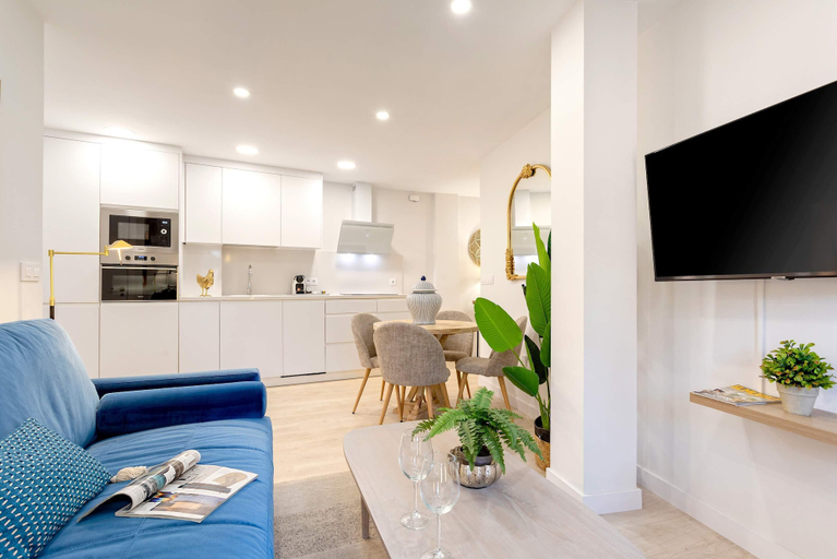 Others 5, Cozy 2bd Apartment in Seville. Conde de Ibarra IV, Sevilla