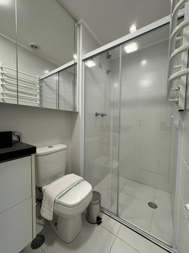 Bathroom 4, Charmosos Studios no Coracao de Sao Paulo - RioSampaFlats, São Paulo