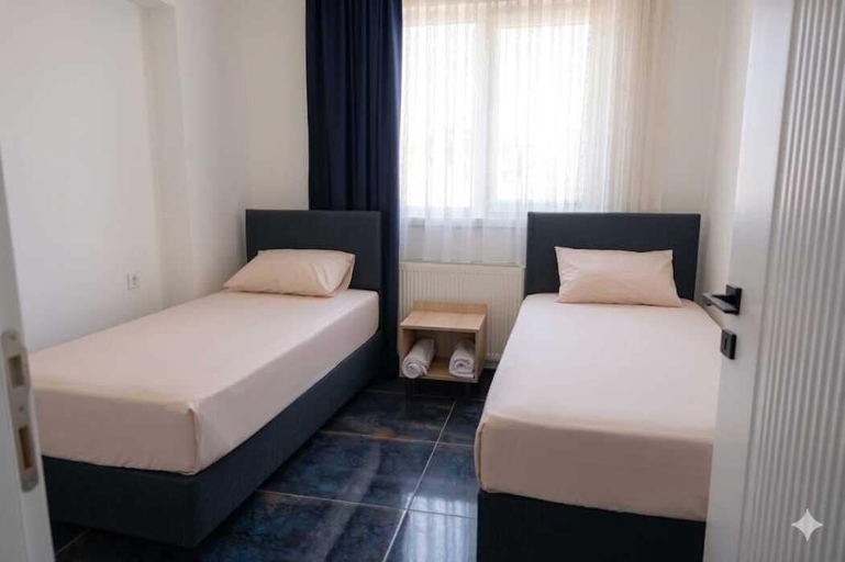 Room 5, SEZ SUİT, Yenimahalle