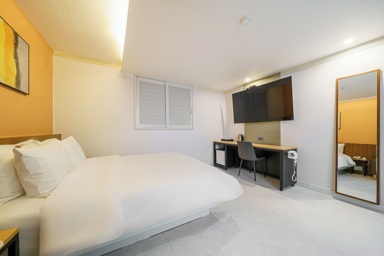 Bedroom 5, Ilsan Hotel K, Goyang