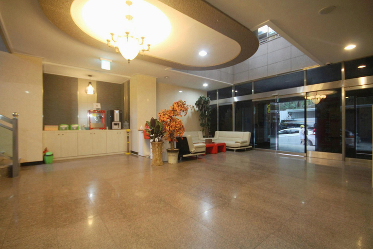 Others 5, Hotel River, Namwon