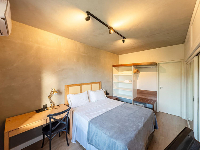 5, Hotel Prinz, Joinvile