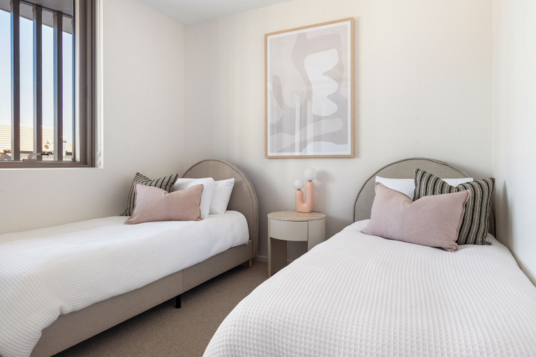 Room 3, 3BR Coastal Apartment - Augusta 203, Gold Coast