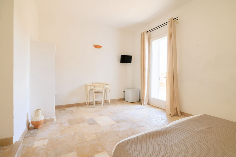 Room 5, MASSERIA IL VIGNALE, Brindisi