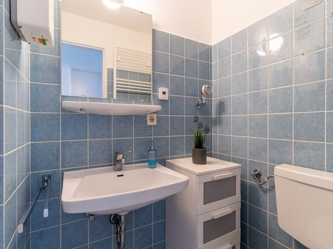 Bathroom 5, Ferienwohnung in St. Peter-ording, Nordfriesland