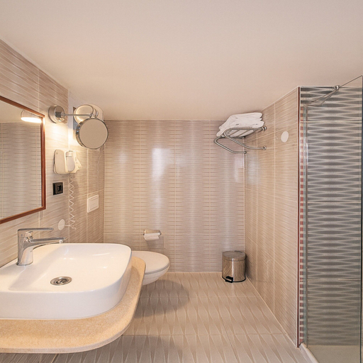 Bathroom 2, White Country Villages Hotel, Antalya