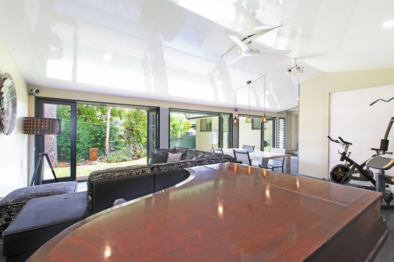 Interior 2, Home among the Gum Trees - free wine, Adelaide